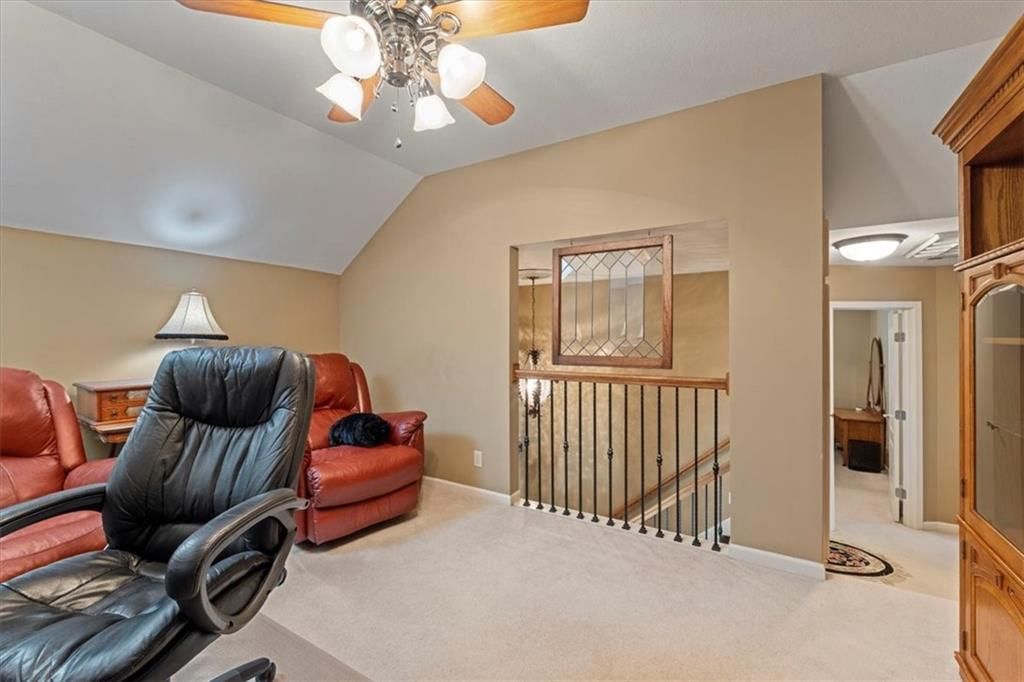 712 NE Plumbrook Place — photo 42