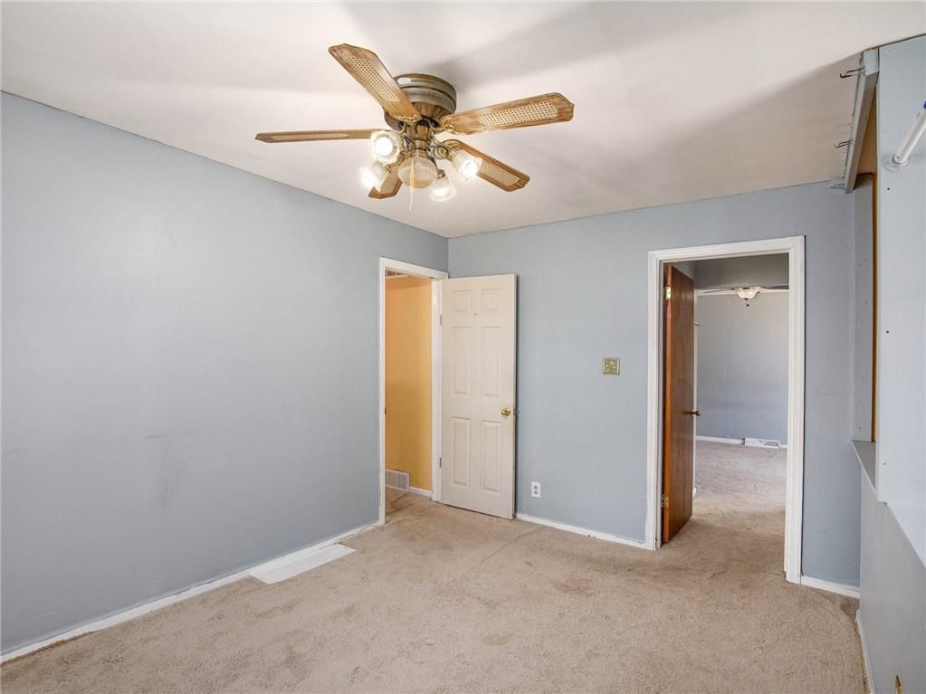 10108 Bellaire Avenue — photo 6