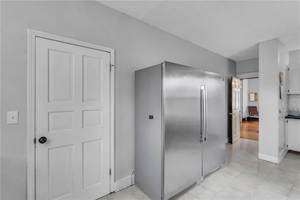 209 W Front Street — photo 21