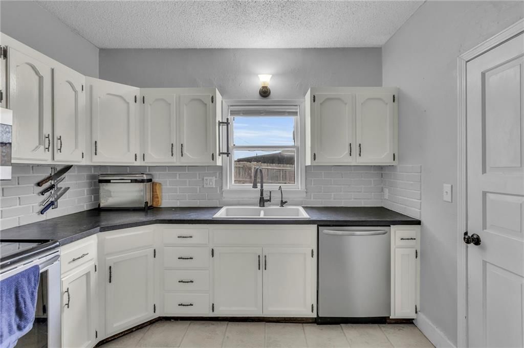 209 W Front Street — photo 22