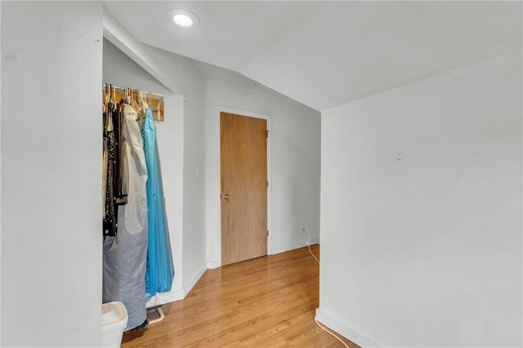 209 W Front Street — photo 36
