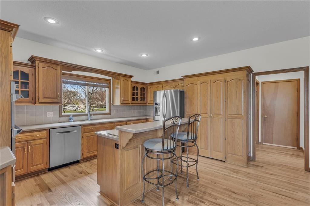 16034 Overbrook Lane — photo 13