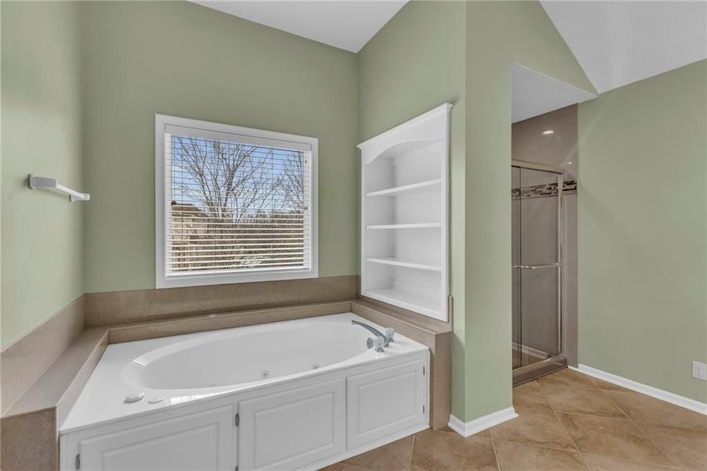 16034 Overbrook Lane — photo 26