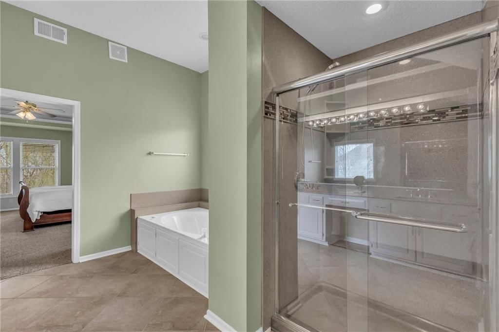16034 Overbrook Lane — photo 27