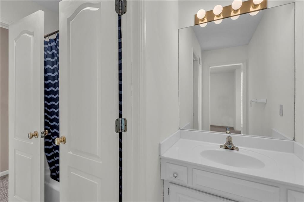 16034 Overbrook Lane — photo 34