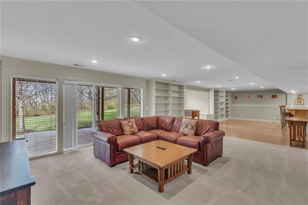 16034 Overbrook Lane — photo 35
