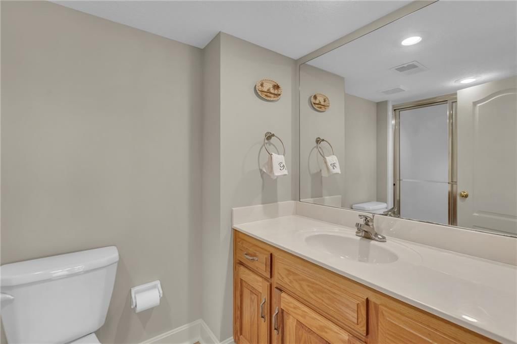16034 Overbrook Lane — photo 44