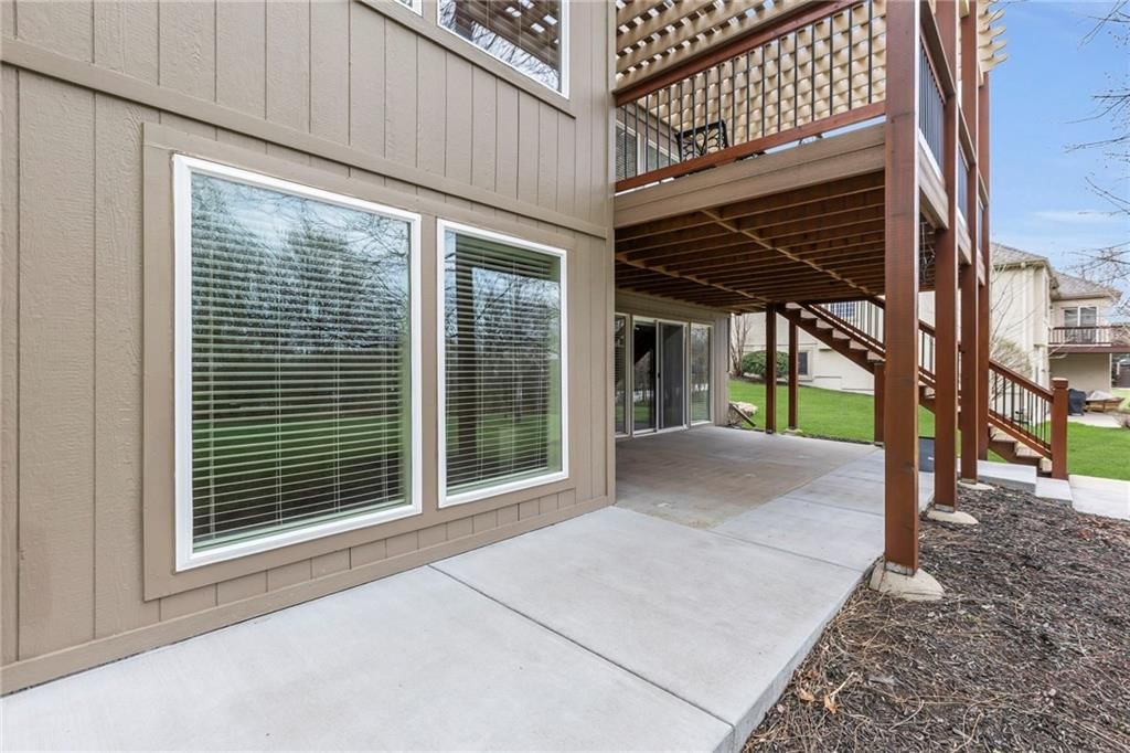 16034 Overbrook Lane — photo 47