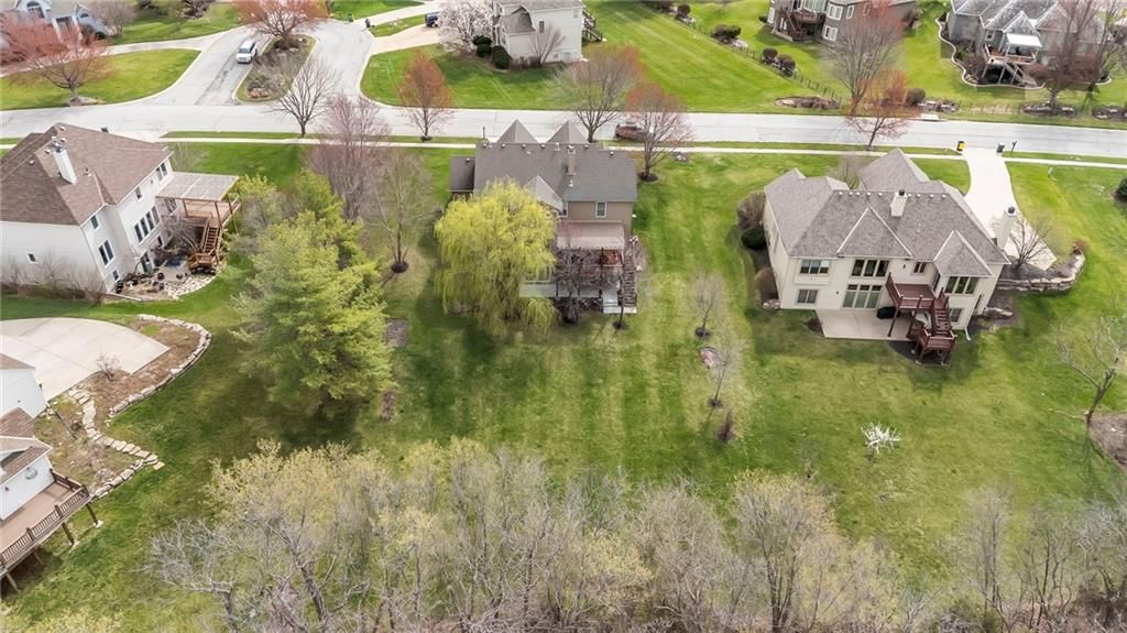16034 Overbrook Lane — photo 55