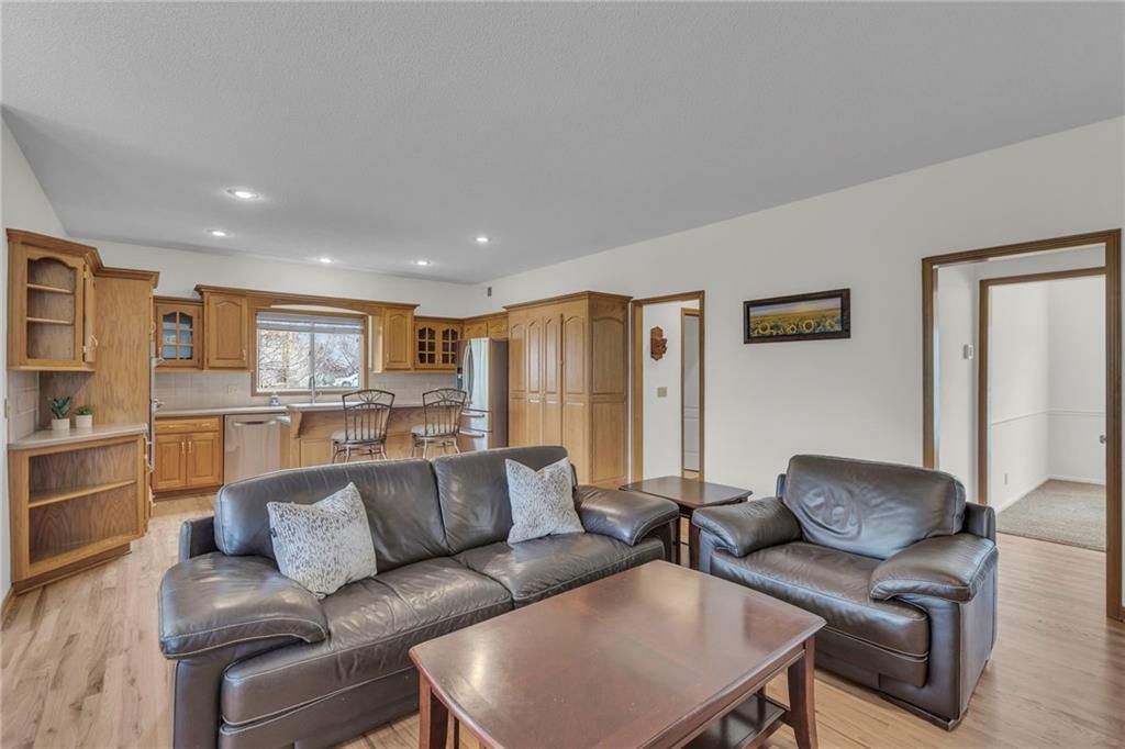 16034 Overbrook Lane — photo 10