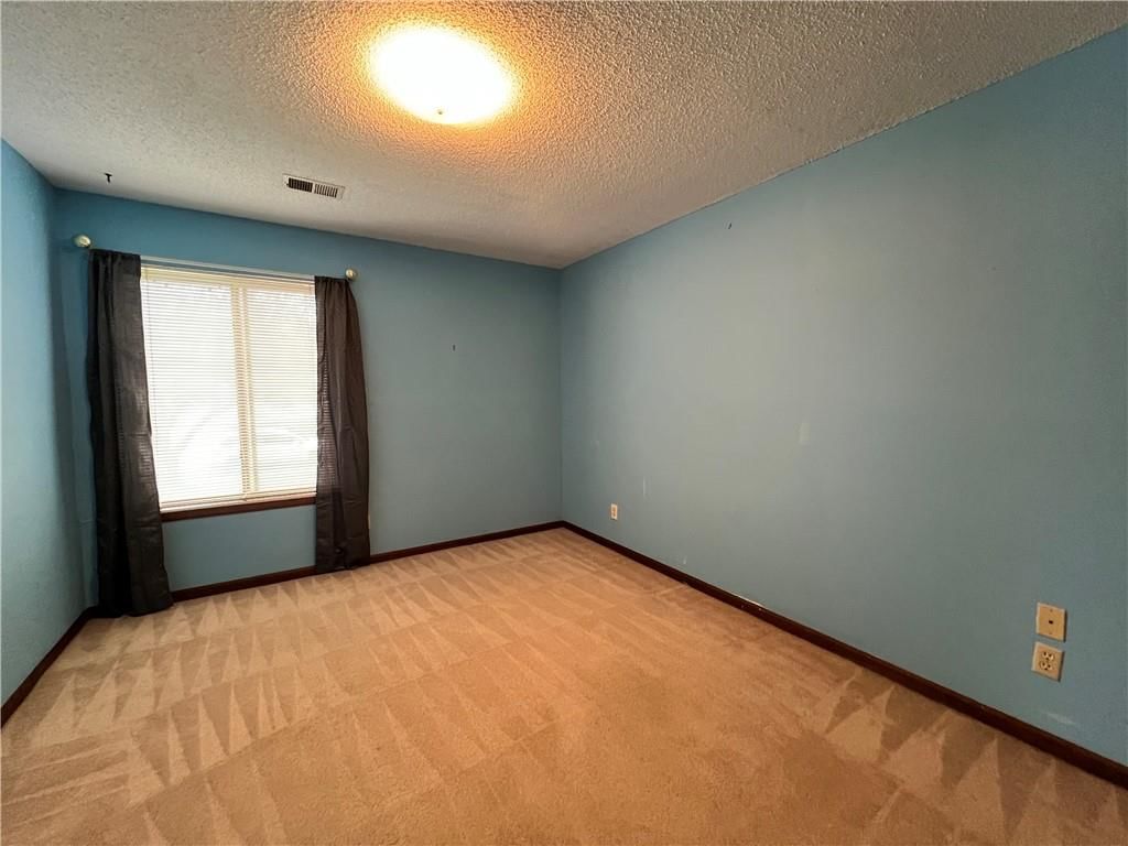 301 S SPRING Street — photo 22