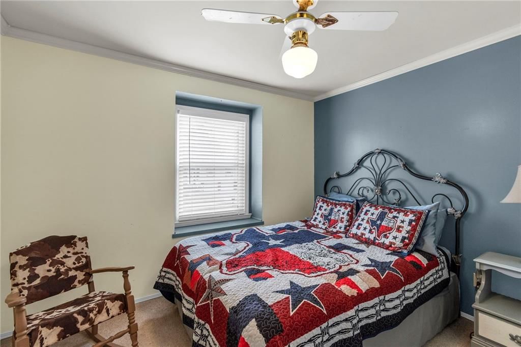 16604 Spring Valley Road — photo 15