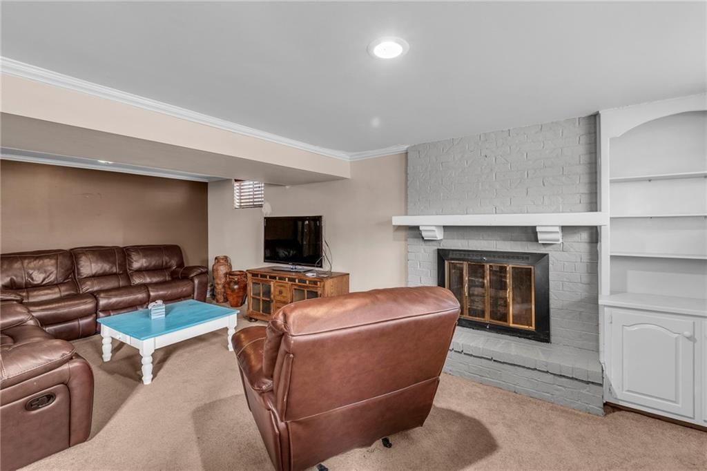 16604 Spring Valley Road — photo 20