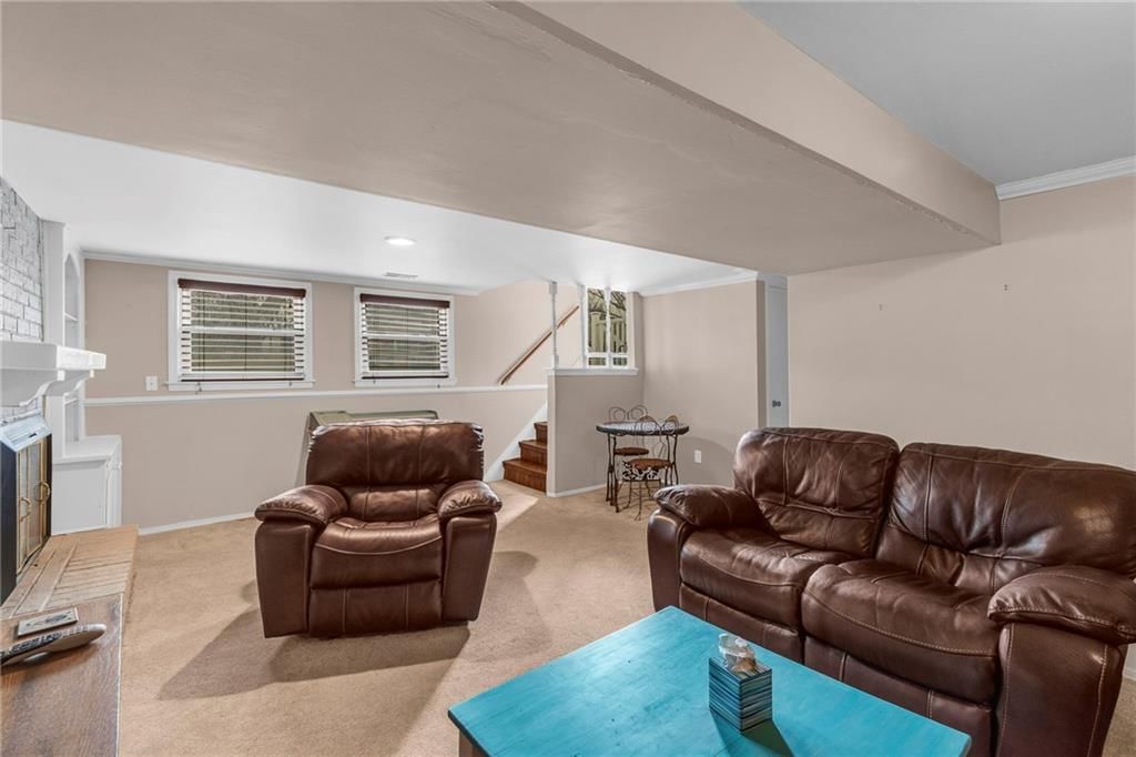 16604 Spring Valley Road — photo 21