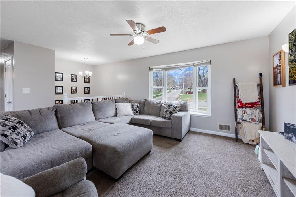 607 Trevis Avenue — photo 6
