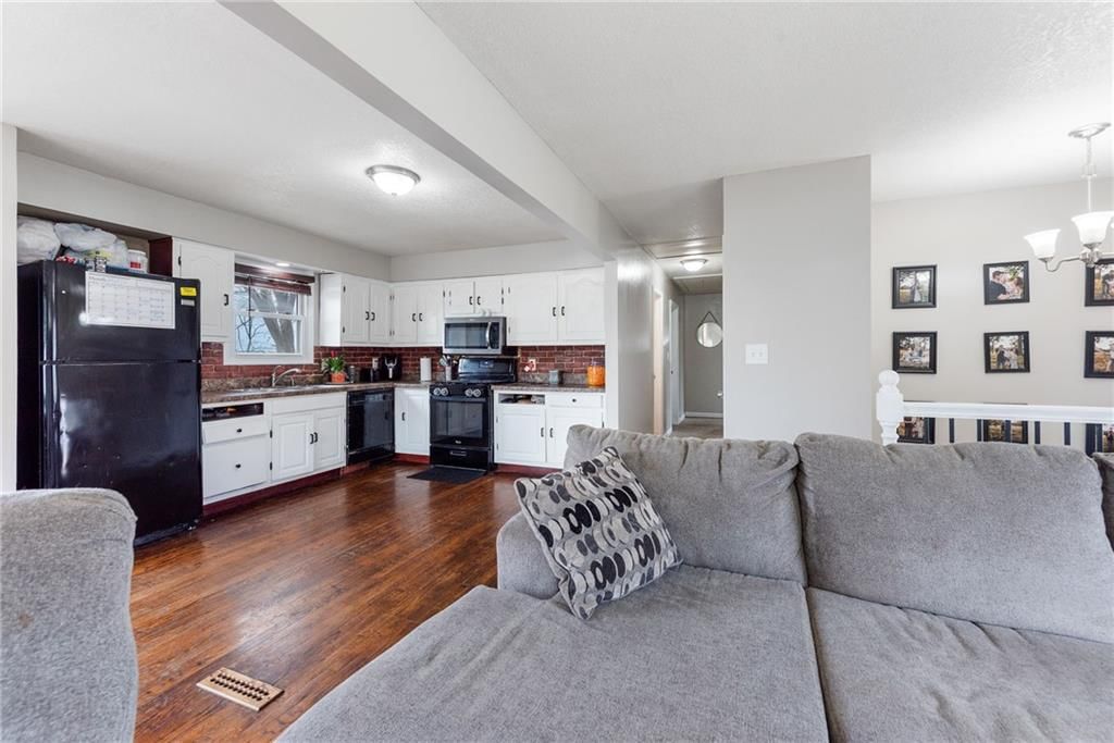 607 Trevis Avenue — photo 8