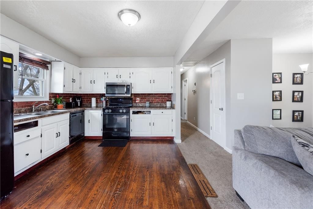 607 Trevis Avenue — photo 10