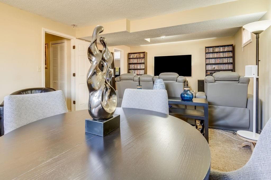 11518 MANCHESTER Avenue — photo 24