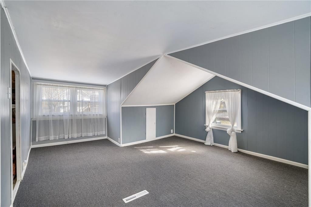 1324 S Pleasant Street — photo 20