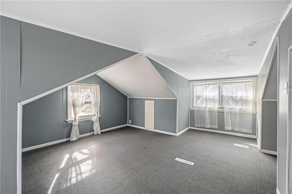 1324 S Pleasant Street — photo 21