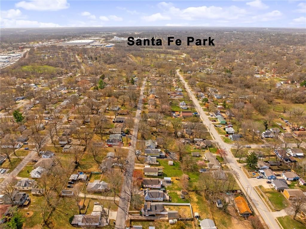 1324 S Pleasant Street — photo 32