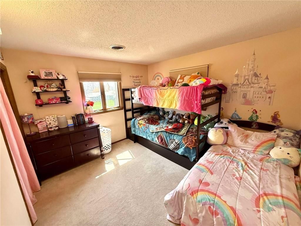 715 W Lincoln Street — photo 11