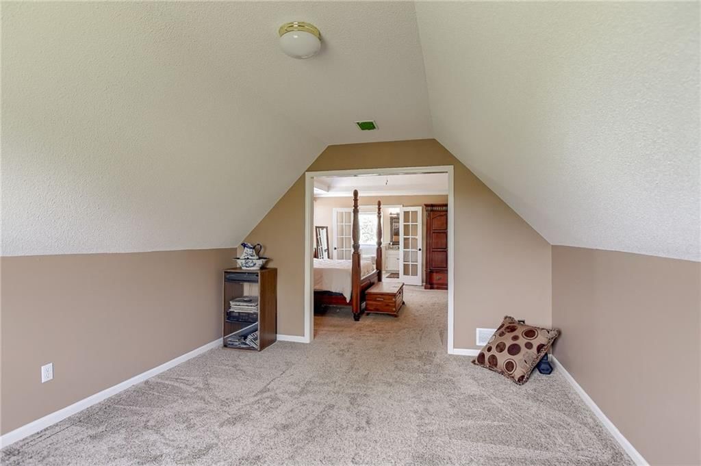 1107 E Gore Road — photo 27