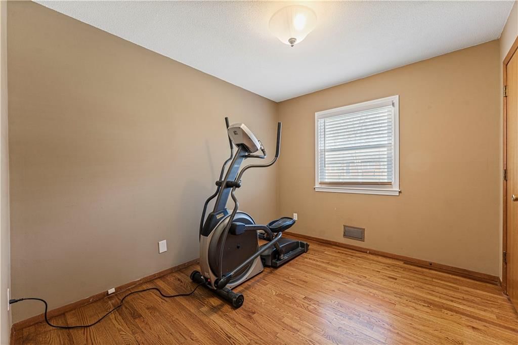 16913 ELLISON Way — photo 18