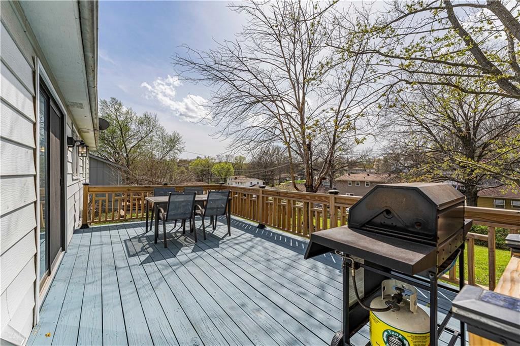 16913 ELLISON Way — photo 25
