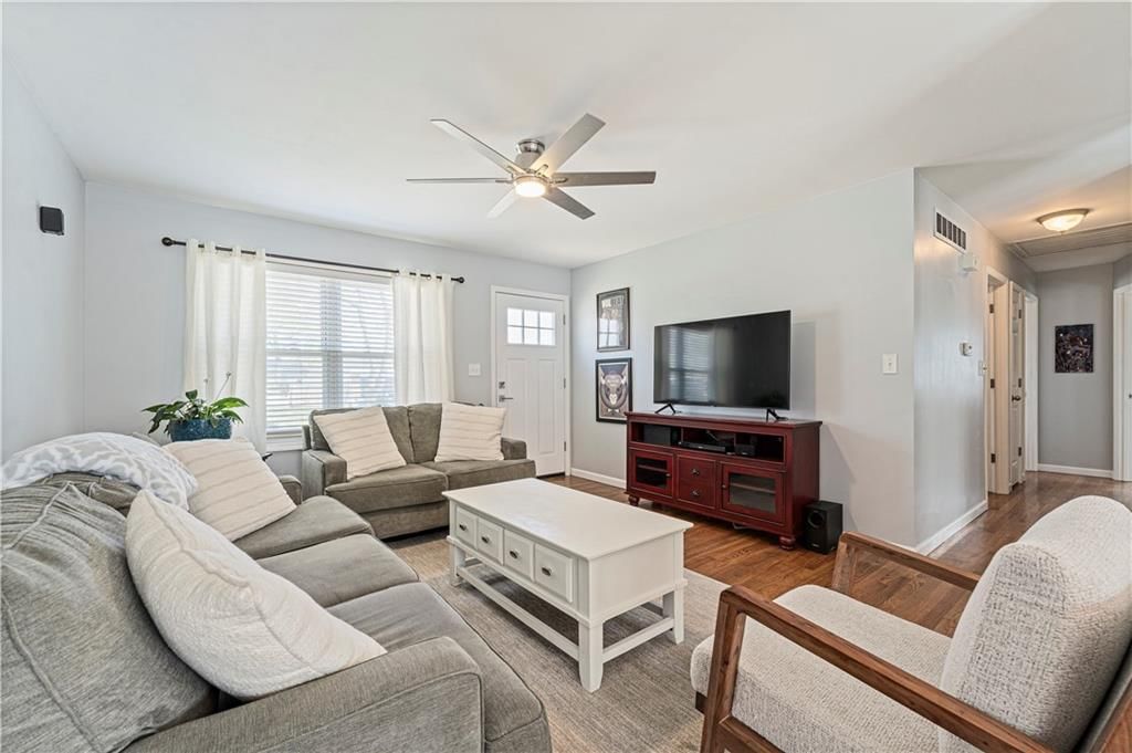 16913 ELLISON Way — photo 5