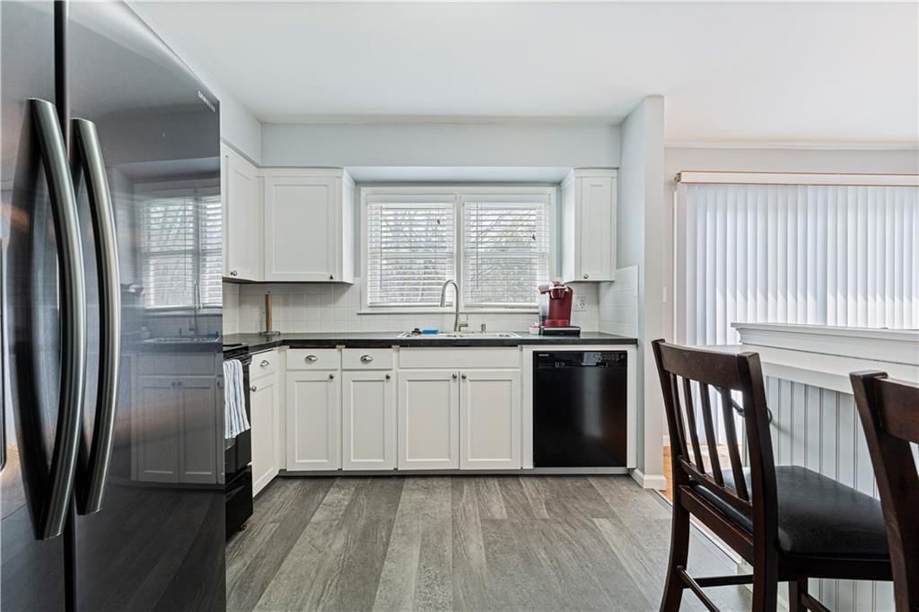 16913 ELLISON Way — photo 8