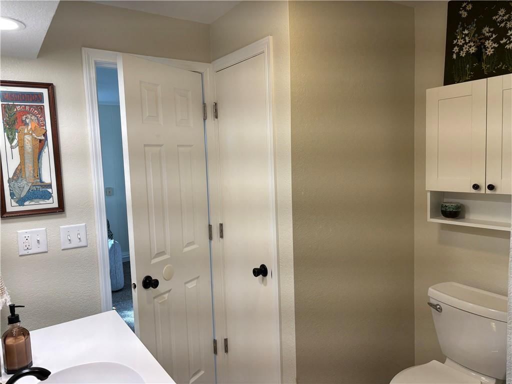 311 E Maple Street — photo 12