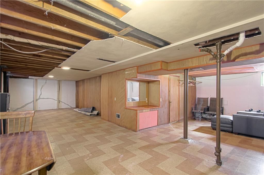 4849 N Gladstone Avenue — photo 18