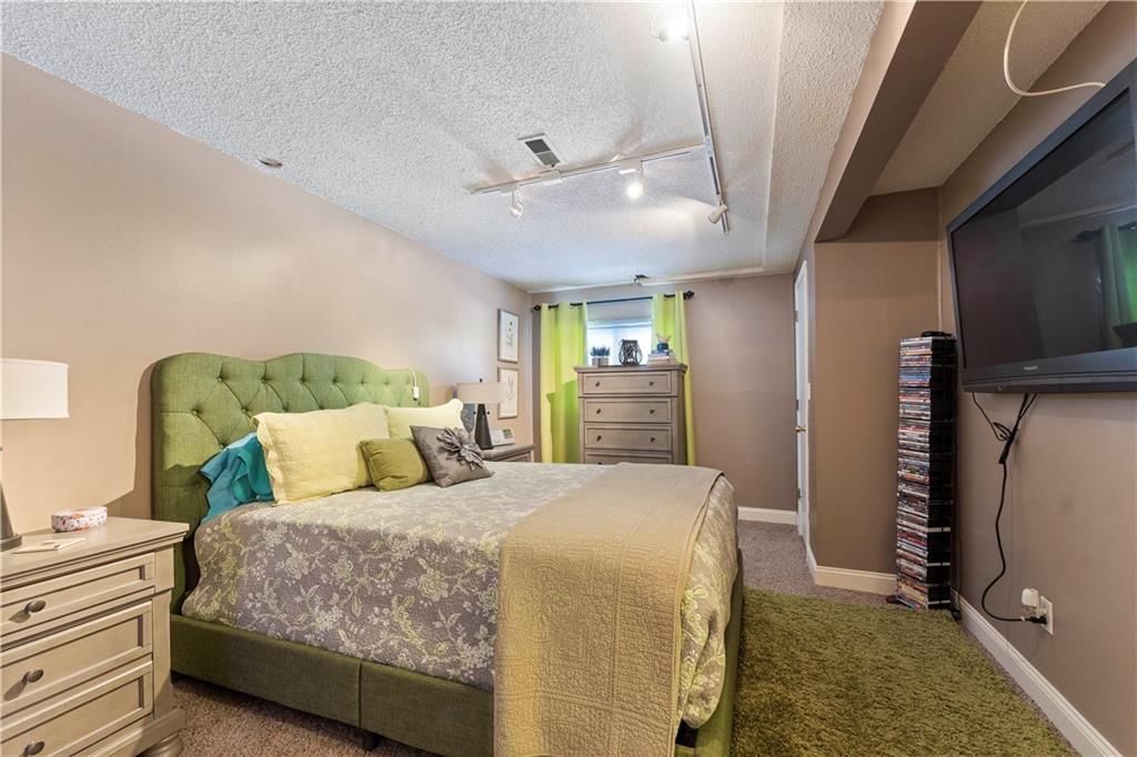1403 S Prospect Street — photo 35