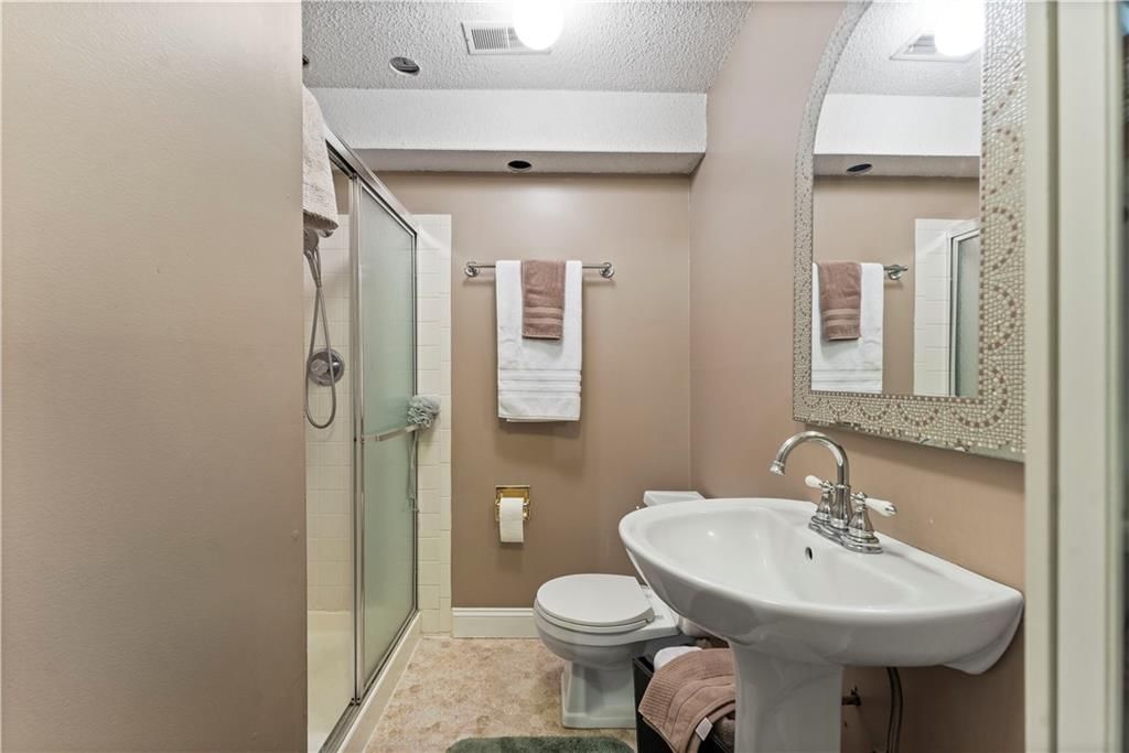 1403 S Prospect Street — photo 36