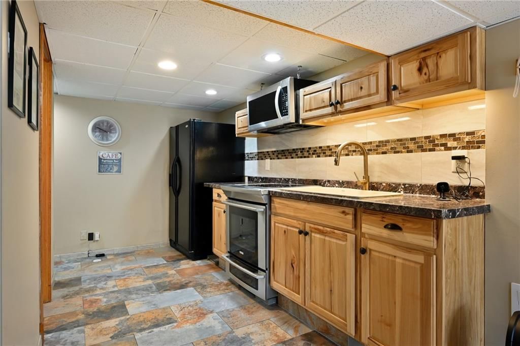 9601 Olmstead Road — photo 41