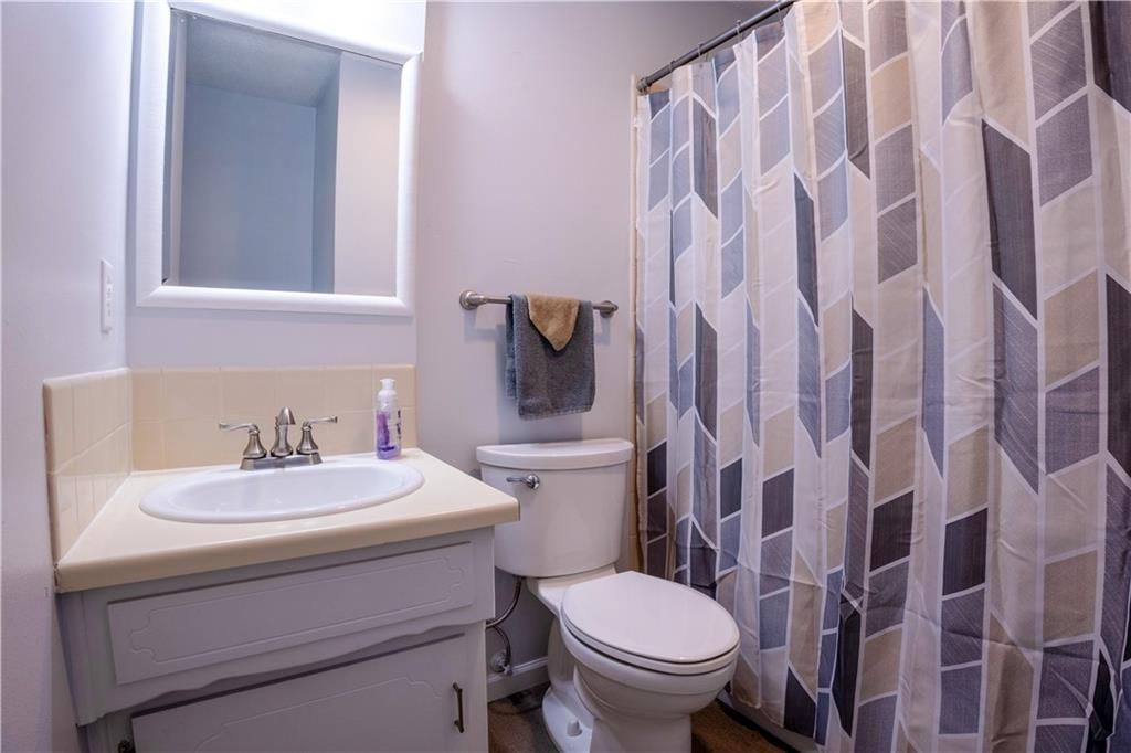 1520 W 27th Street — photo 11
