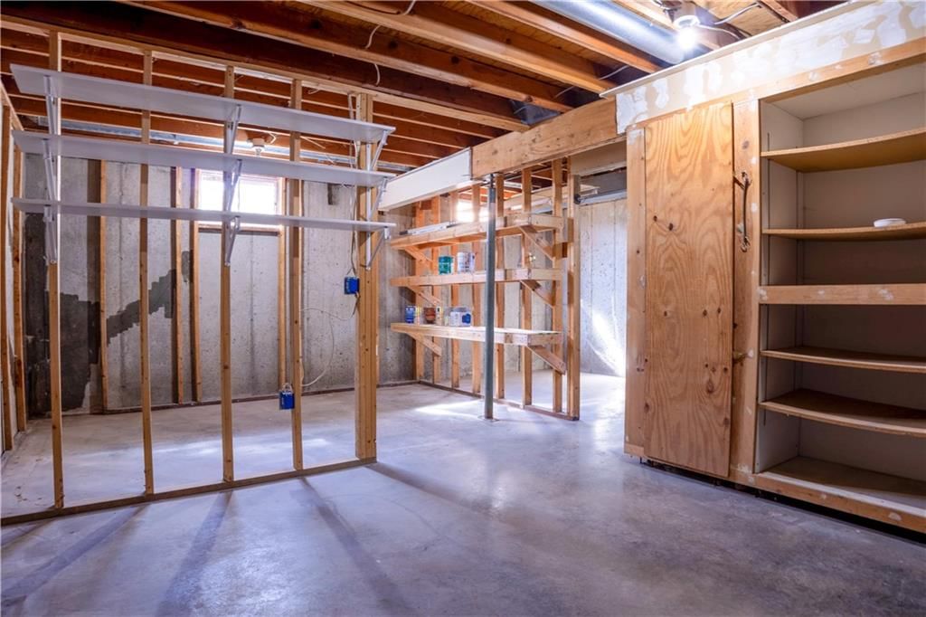 1520 W 27th Street — photo 18