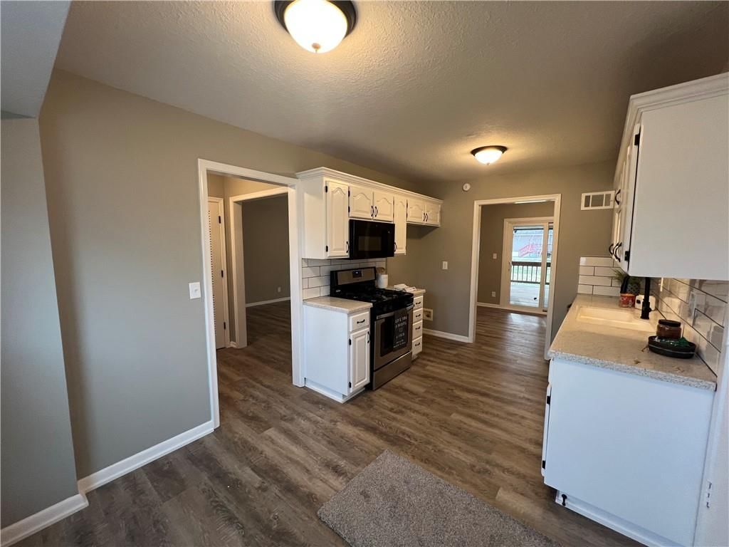 3828 S Drumm Road — photo 13