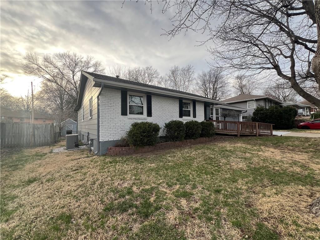 3828 S Drumm Road — photo 32