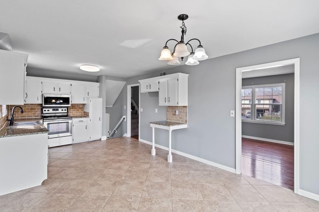 1113 W Cedar Street — photo 18