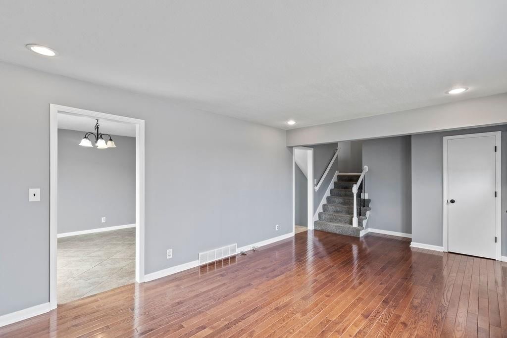 1113 W Cedar Street — photo 7