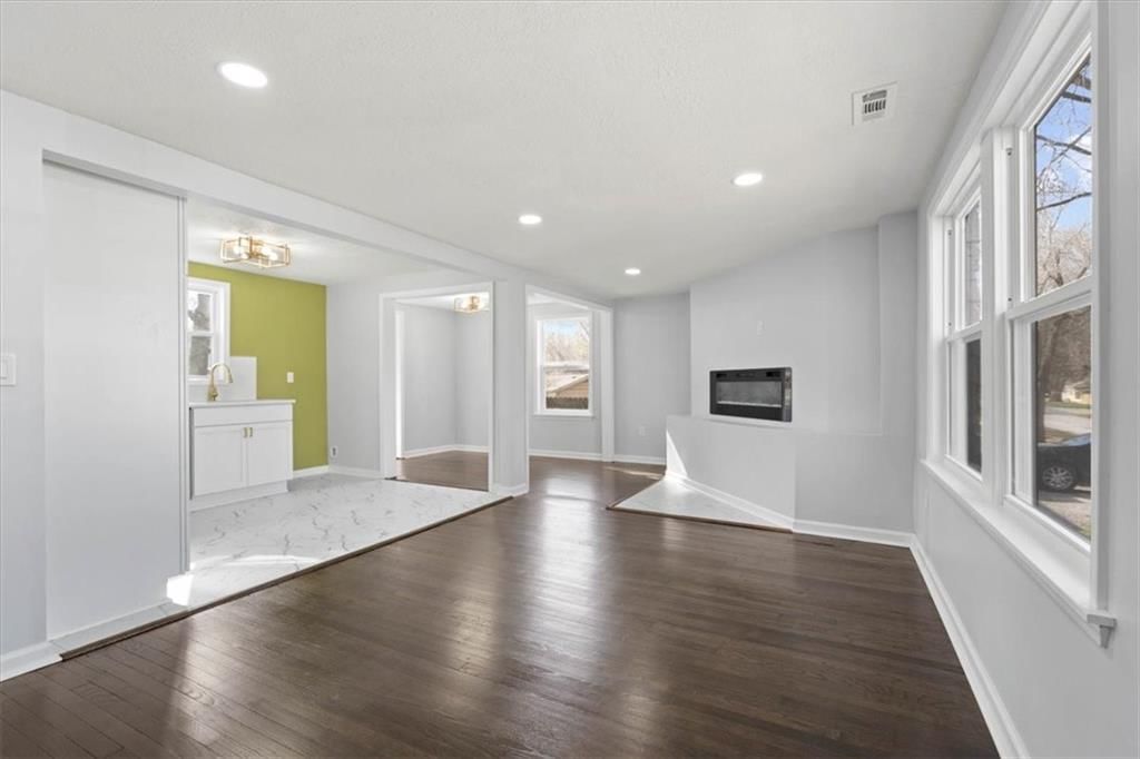 5425 Hardy Avenue — photo 3