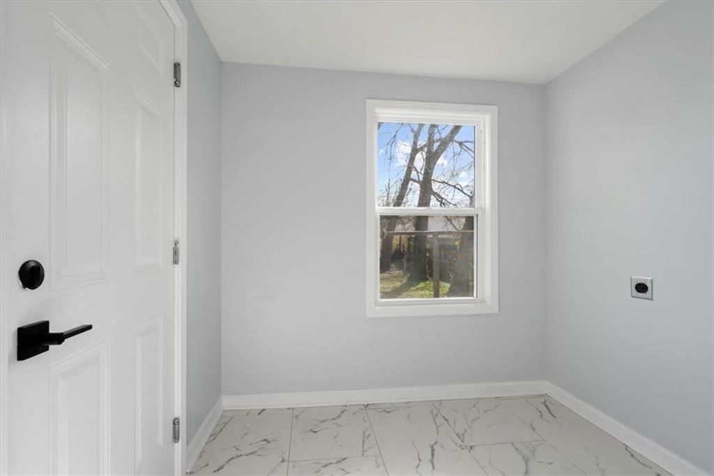 5425 Hardy Avenue — photo 10