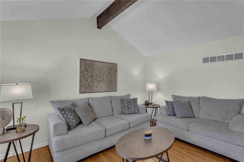 15801 W 152nd Terrace — photo 8