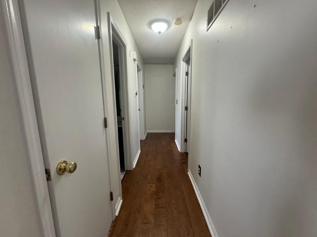 728 N Mohican Drive — photo 9