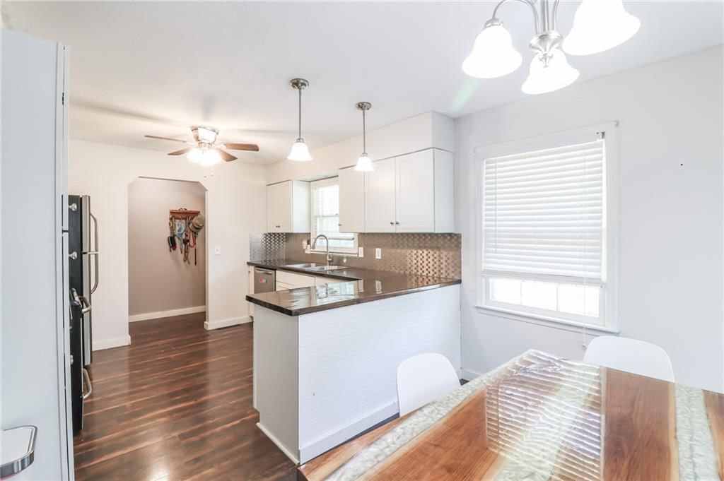 308 Acorn Place — photo 3
