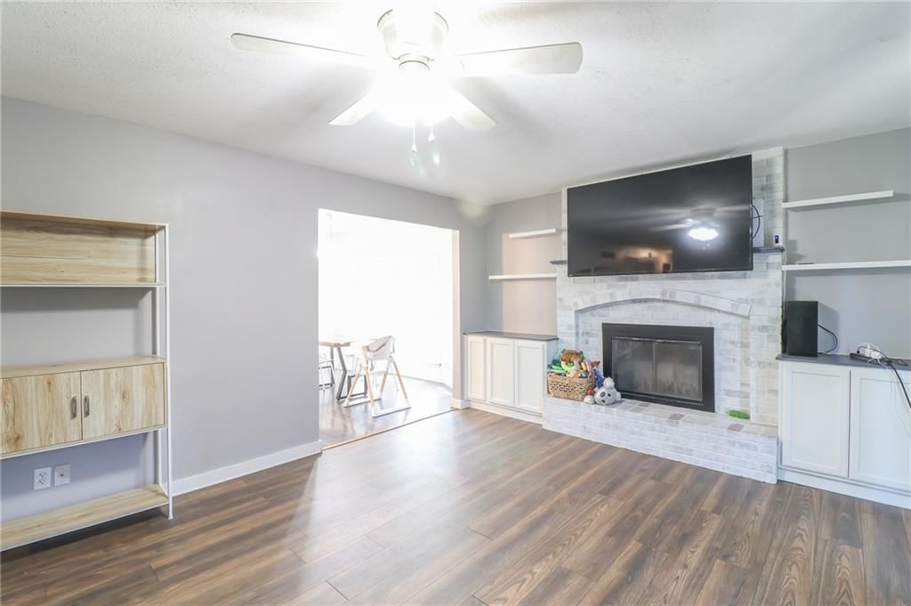 308 Acorn Place — photo 6