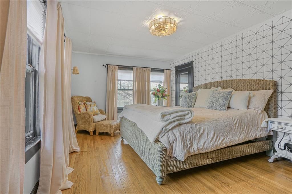 1601 W Main Street — photo 34