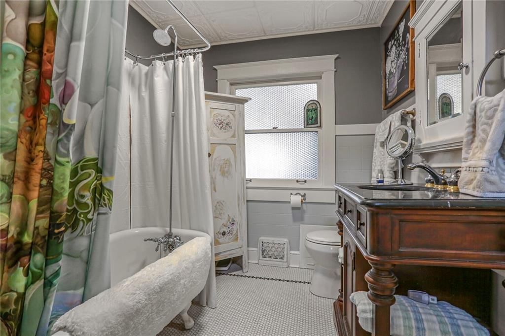 1601 W Main Street — photo 41